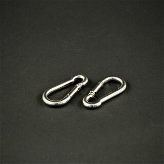 Carabiner hooks